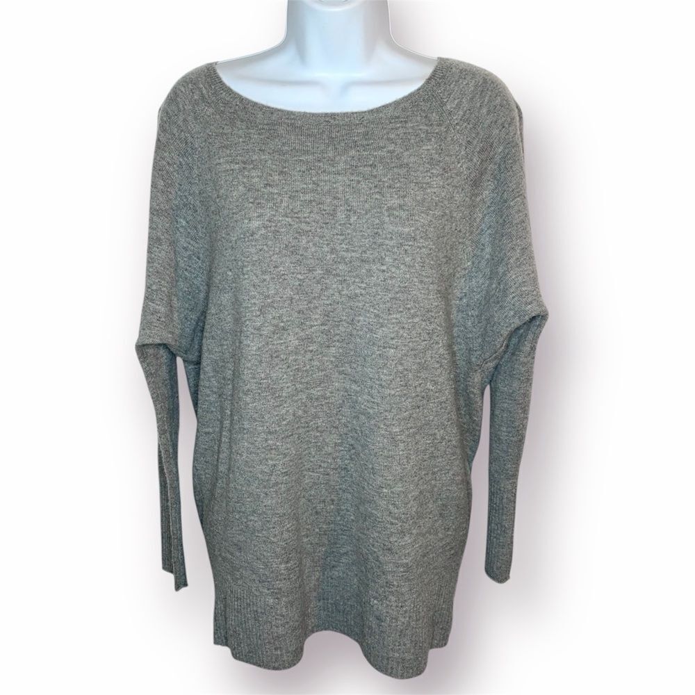 Halogen Classic Soft Gray Wool Cashmere Sweater Relaxed Long Sleeve Rib Trim S